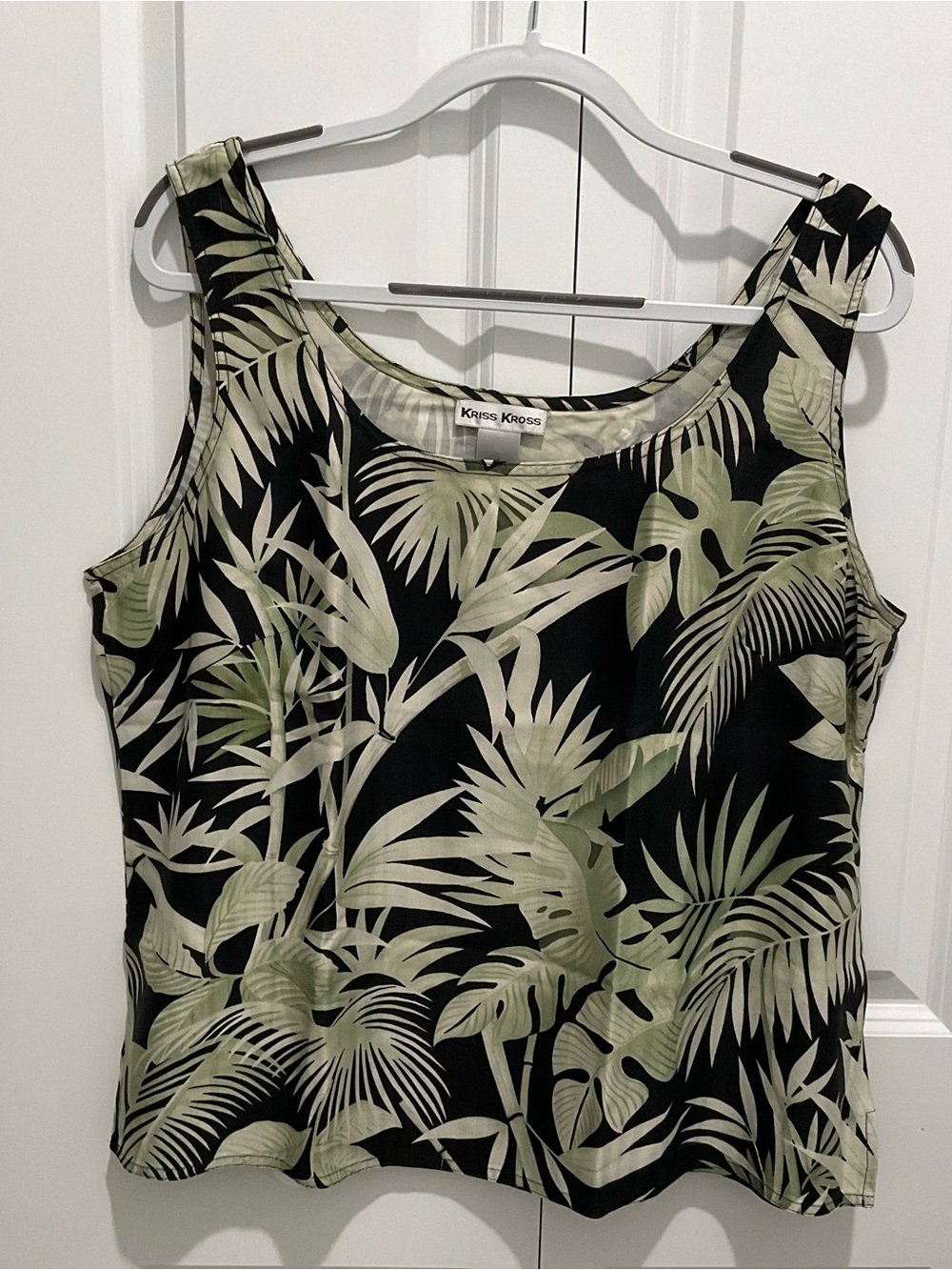 Silk Tank Top SZ 16Black & Green Floral Kriss Kross VG toXLNT
